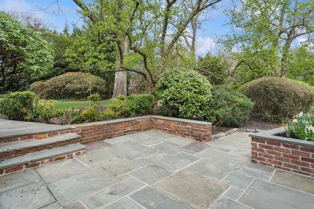 270 Bayberry Dr, Hewlett Harbor, NY 11557 - view of patio / terrace