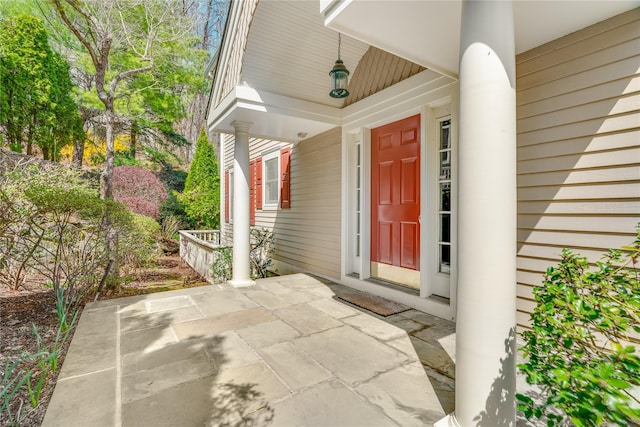 8 Alder Way, Armonk, NY 10504 - property entrance with covered porch