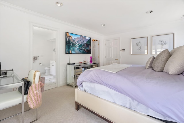 8 Alder Way, Armonk, NY 10504 - bedroom featuring crown molding, light carpet, and ensuite bathroom