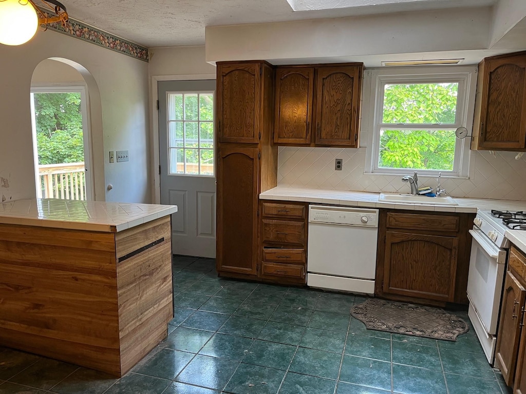 43 Morton St, Garnerville, NY 10923 - photo 2