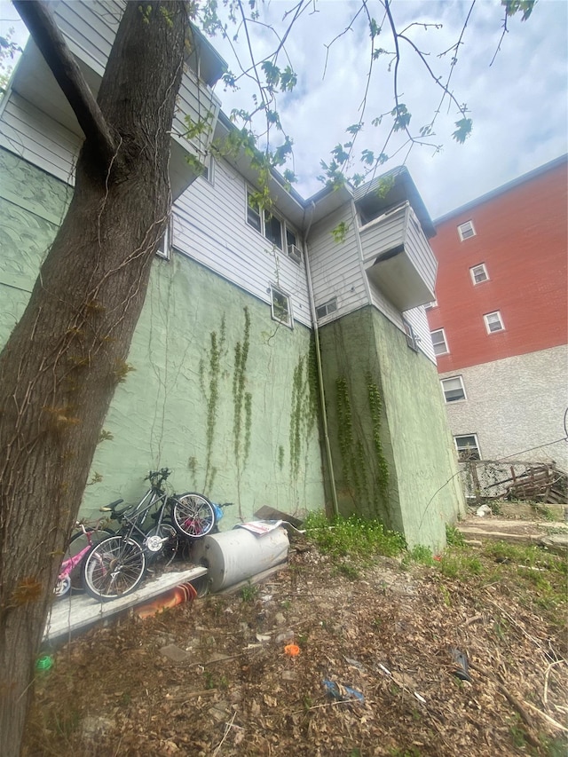 view of property exterior