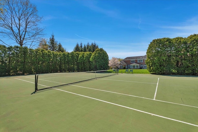 30 Morris Ln, Scarsdale, NY 10583 - view of sport court with community basketball court