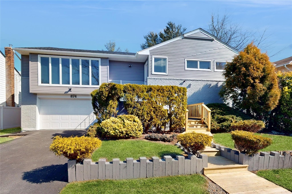 874 Woodmere Dr, North Woodmere, NY 11581 - photo 1