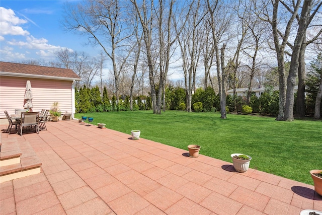 view of patio with outdoor dining area