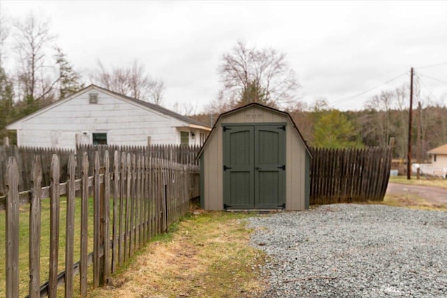 700 Sackett Lake Rd, Monticello, NY 12701 - view of shed with fence