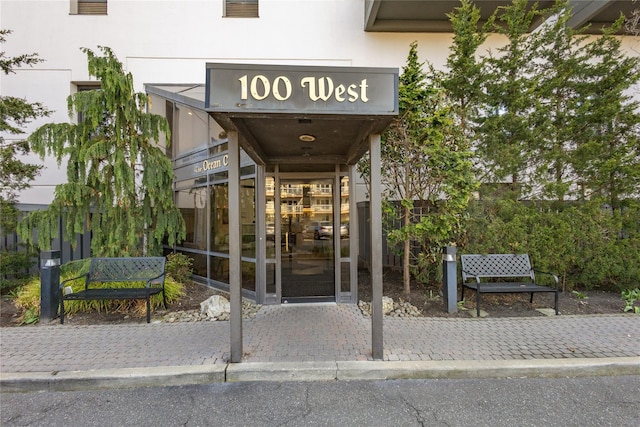 100 W Broadway Unit 4C, Long Beach, NY 11561 - entrance to property featuring stucco siding