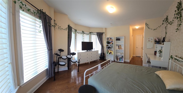 337 Park Cres, College Point, NY 11356 - bedroom with dark wood-style floors and baseboards