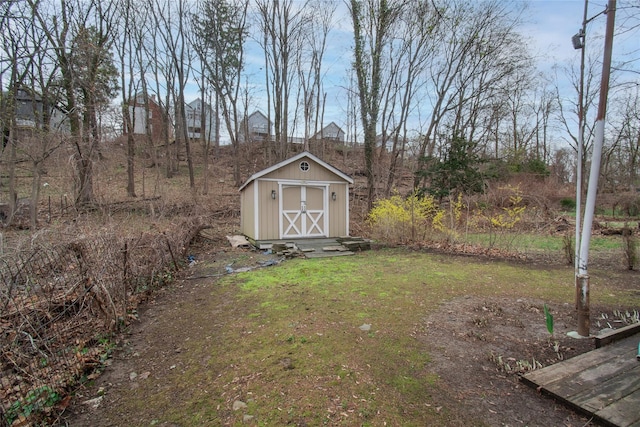 163 N Hamilton St, Poughkeepsie, NY 12601 - view of yard with an outdoor structure and a shed