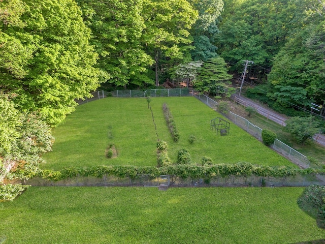 300 Sheldon Ave, Tarrytown, NY 10591 - view of yard
