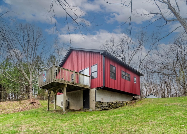 view of outdoor structure
