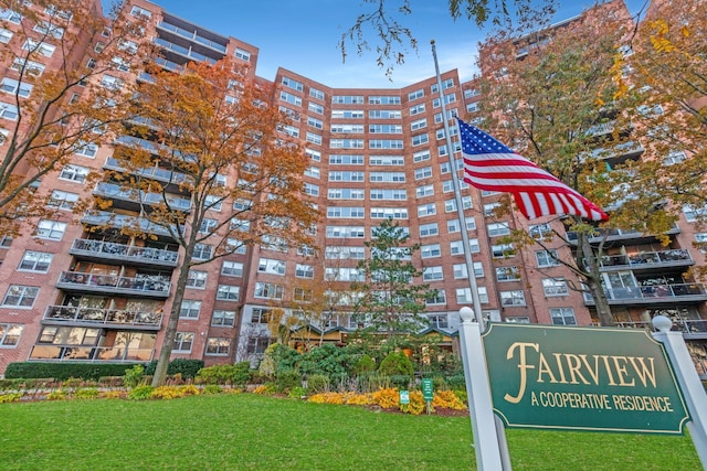 61-20 Grand Central Pkwy Unit A1503, Forest Hills, NY 11375 - view of property