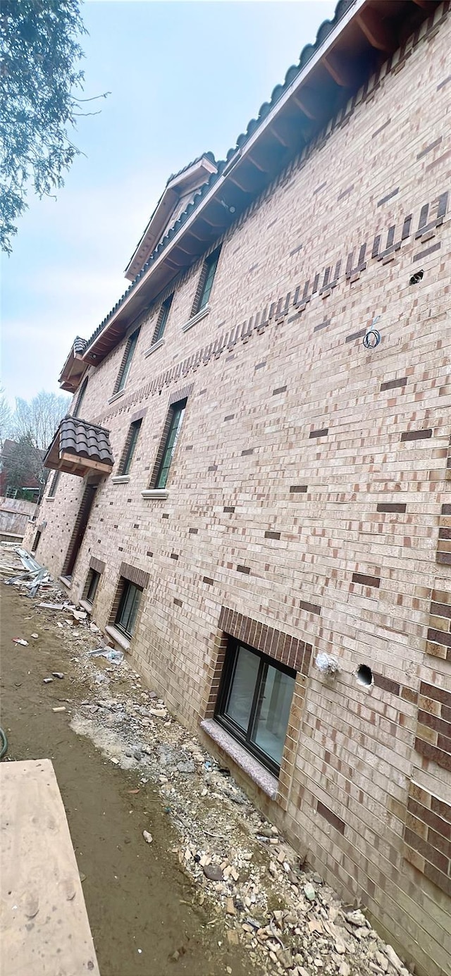 view of side of home