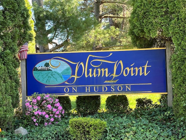 282 Tamerisk Ln, New Windsor, NY 12553 - view of community / neighborhood sign