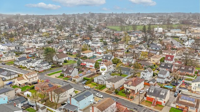 267 Roquette Ave, Floral Park, NY 11001 - photo 11
