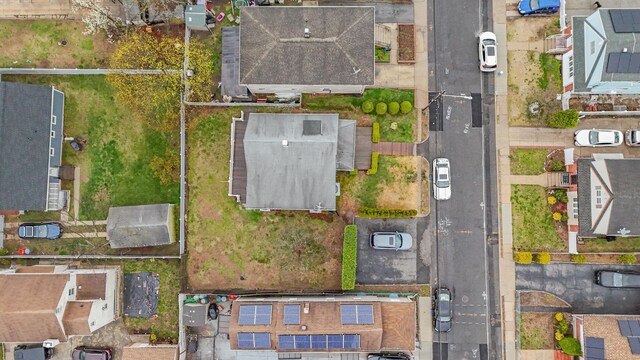 267 Roquette Ave, Floral Park, NY 11001 - photo 14