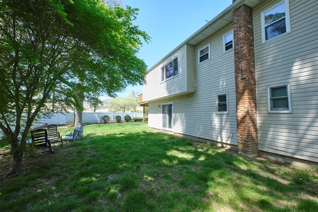 1 Neubrech Ct, Jericho, NY 11753 - view of yard featuring fence