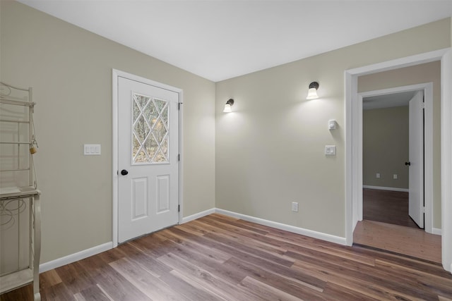 242 Callicoon Center Rd, Jeffersonville, NY 12748 - foyer featuring wood finished floors and baseboards