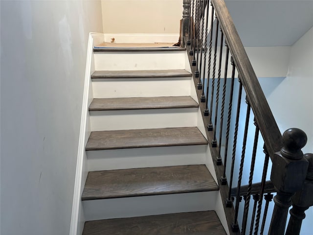 67 2nd St W, Mount Vernon, NY 10550 - view of stairway