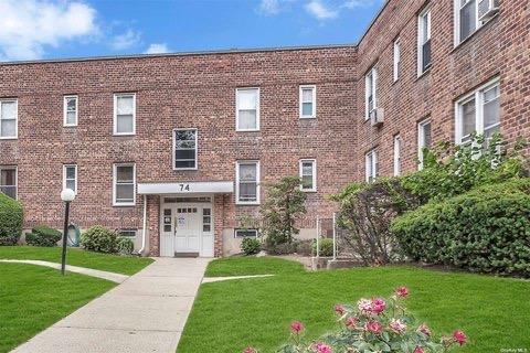 74 Gibson Blvd Unit 2D, Valley Stream, NY 11581 - view of building exterior