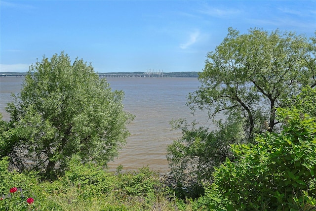 225 River Rd, Nyack, NY 10960 - water view