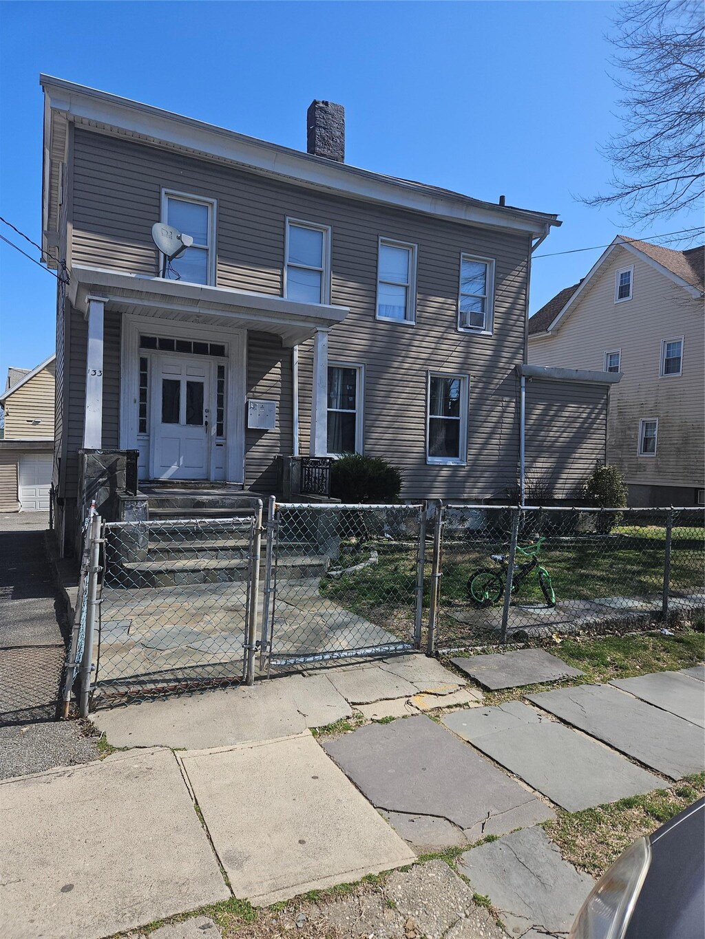 133 S 1st Ave, Mount Vernon, NY 10550 - photo 1