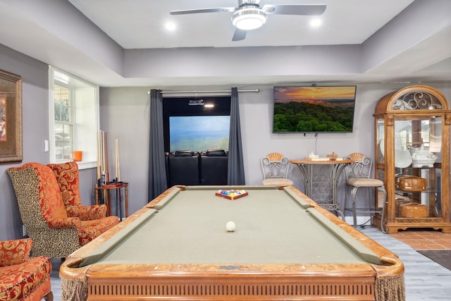rec room with ceiling fan and billiards