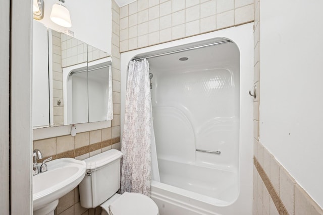 24 Linda Ln, East Moriches, NY 11940 - full bathroom with tile walls, a shower with curtain, a sink, and toilet
