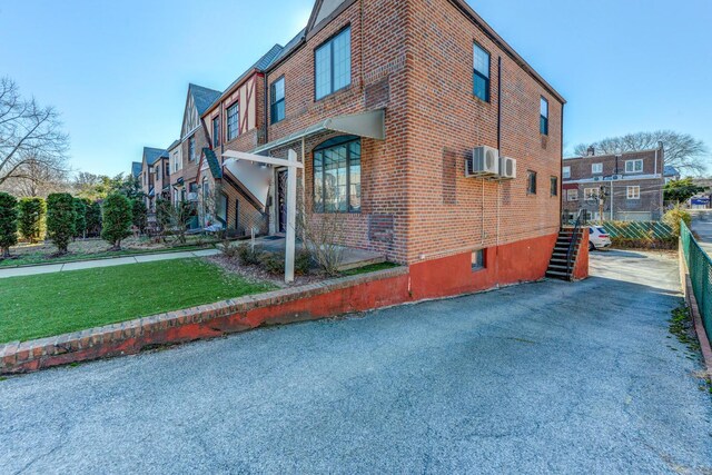67-54 Groton St, Forest Hills, NY 11375 - view of building exterior