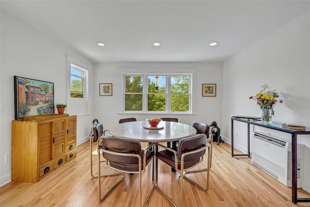 7 Senate Pl, Larchmont, NY 10538 - dining room featuring light wood-type flooring, baseboards, and recessed lighting
