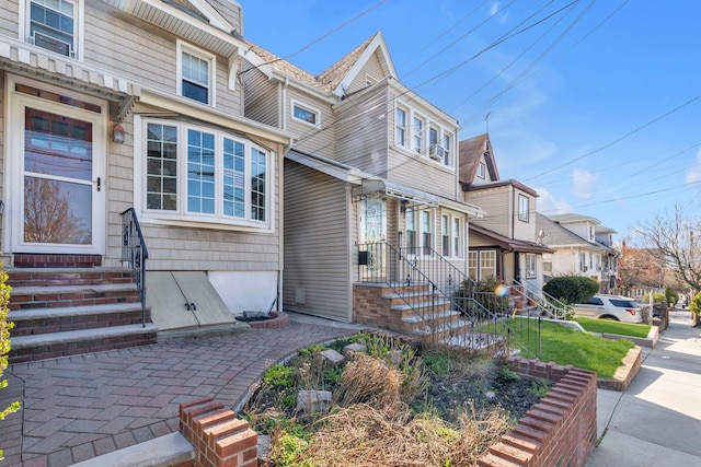 view of front of property with a residential view