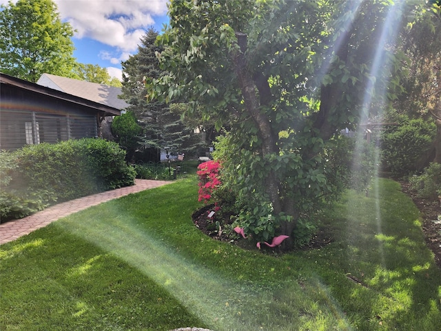 112 Rutland Rd, Hempstead, NY 11550 - view of grassy yard
