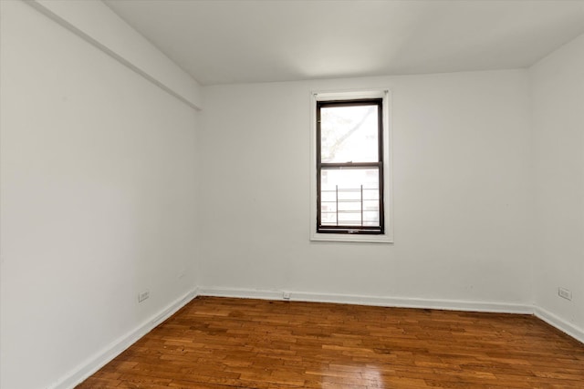 141-05 Pershing Cres Unit 117, Briarwood, NY 11435 - photo 6