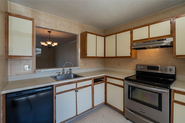 24 Timberline Trl, Pawling, NY 12564 - kitchen featuring a sink, a chandelier, under cabinet range hood, dishwashing machine, and electric stove