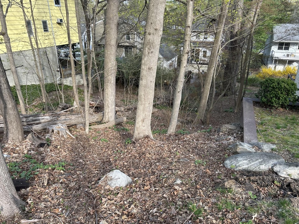 85 Sarles Ln, Pleasantville, NY 10570