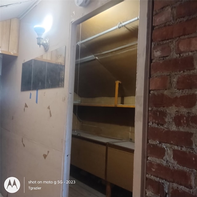 109 Lake Ave, Middletown, NY 10940 - interior space