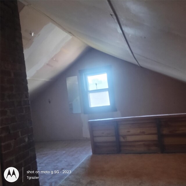 109 Lake Ave, Middletown, NY 10940 - bonus room with carpet and lofted ceiling