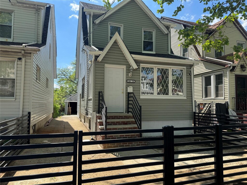 116-30 130th St, South Ozone Park, NY 11420 - view of front of property with entry steps