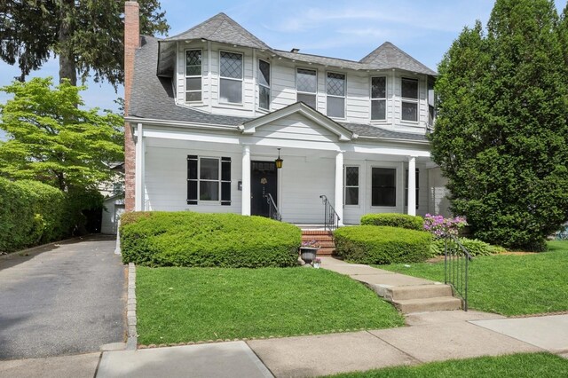 124 Roxbury Rd, Garden City, NY 11530 - photo 38