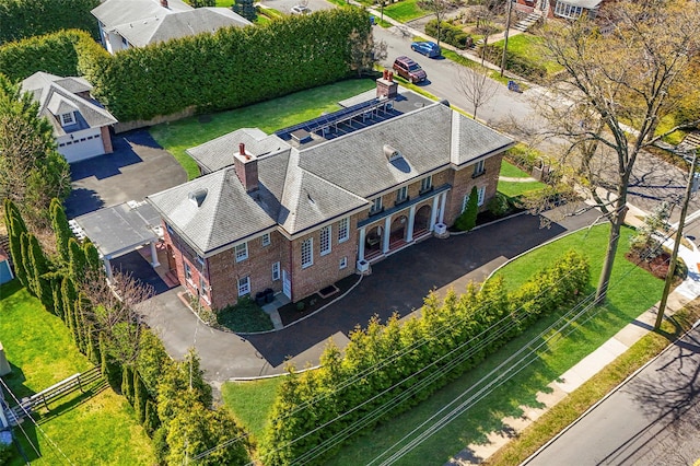aerial view of property and surrounding area