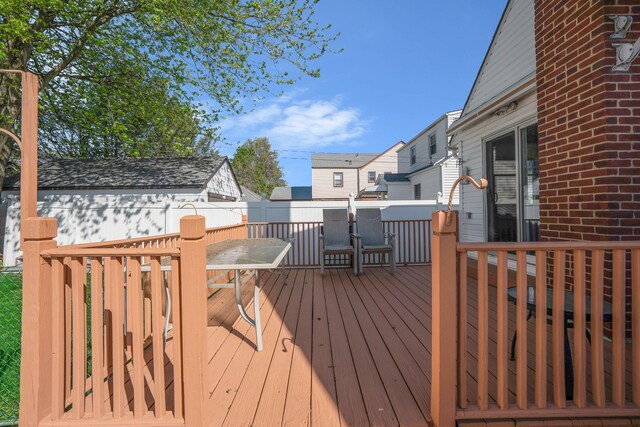 1041 N 6th St, New Hyde Park, NY 11040 - view of deck