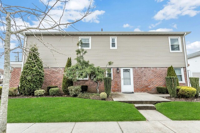 95-19 160th Ave, Howard Beach, NY 11414 - photo 3