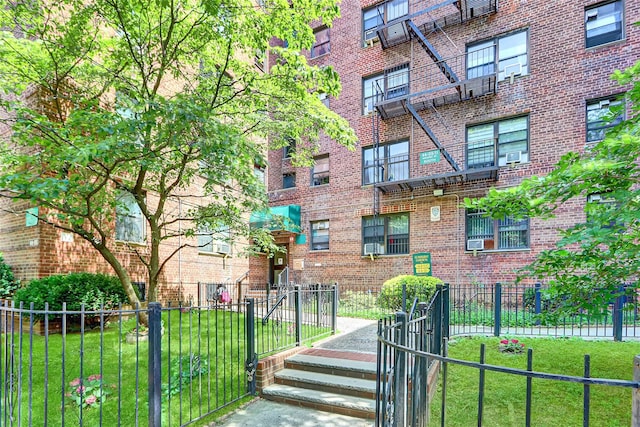 4405 Macnish St Unit 1B, Elmhurst, NY 11373 - photo 1