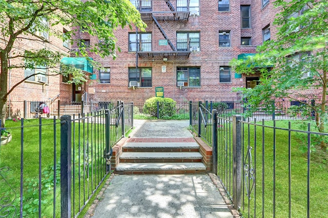 4405 Macnish St Unit 1B, Elmhurst, NY 11373 - photo 2
