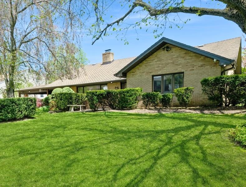 68 Parkview Dr, Searingtown, NY 11507 - photo 1