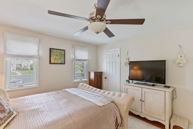 bedroom featuring ceiling fan