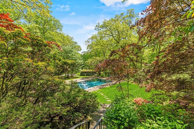 1391 Hunterbrook Rd, Yorktown Heights, NY 10598 - view of outdoor pool