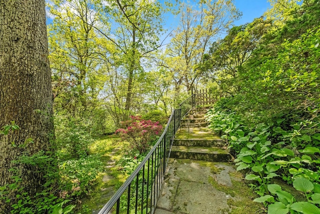 1391 Hunterbrook Rd, Yorktown Heights, NY 10598 - balcony with stairs