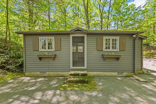 1391 Hunterbrook Rd, Yorktown Heights, NY 10598 - view of outbuilding featuring entry steps