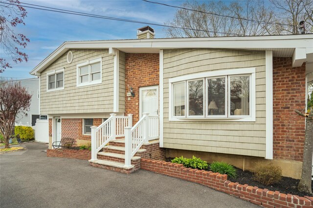 203 W 18th St, Deer Park, NY 11729 - photo 5