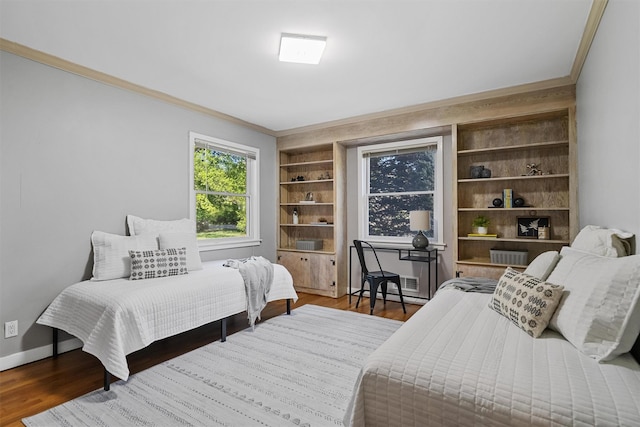 200 Fort Hill Rd, Scarsdale, NY 10583 - bedroom featuring crown molding, wood finished floors, and baseboards